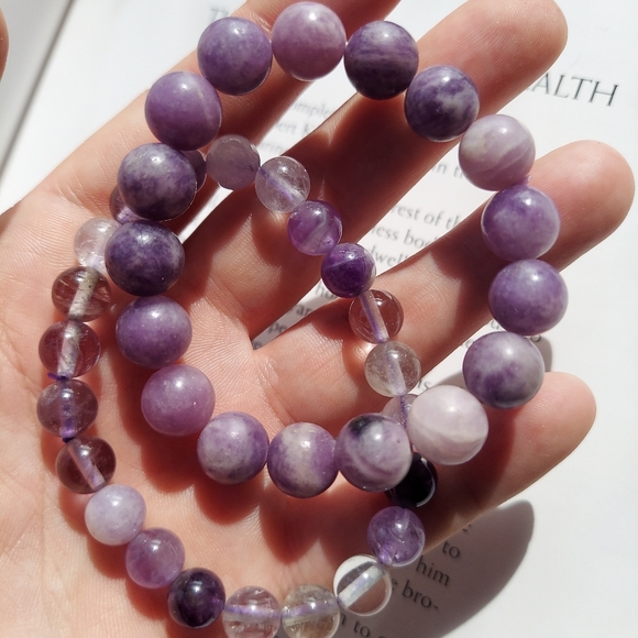 Amethyst and Lepidolite gemstone bracelets set - Picture 2 of 3